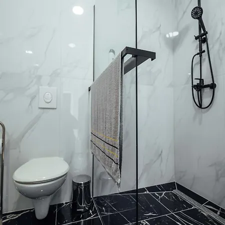 Apartment Andela