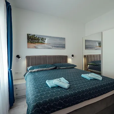 Andela Apartment *